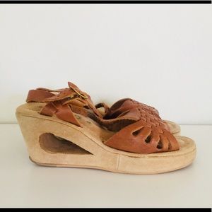 Vintage 70s Leather Huarache Platform Sandals 6.5